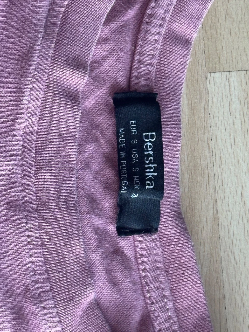 Camiseta Bershka estilo Y2K rosa polvoroso con estampado de Flamingo Café - Talla S – photo 4